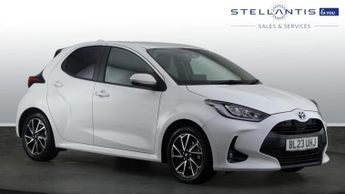 Toyota Yaris 1.5 VVT-h Design Hatchback 5dr Petrol Hybrid E-CVT Euro 6 (s/s) 
