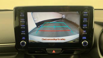 Toyota Yaris 1.5 VVT-h Design Hatchback 5dr Petrol Hybrid E-CVT Euro 6 (s/s) 