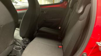Peugeot 108 1.0 Allure Hatchback 5dr Petrol 2 Tronic Euro 6 (72 ps)
