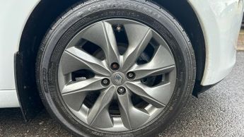 Renault Zoe 22kWh Dynamique Nav Hatchback 5dr Electric Auto (Battery Lease) 