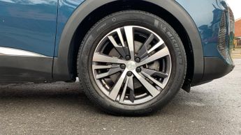 Peugeot 3008 SUV 1.6 13.2kWh Allure Premium + SUV 5dr Petrol Plug-in Hybrid e-EAT