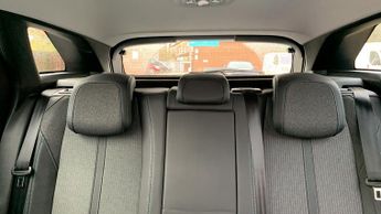 Peugeot 3008 SUV 1.6 13.2kWh Allure Premium + SUV 5dr Petrol Plug-in Hybrid e-EAT