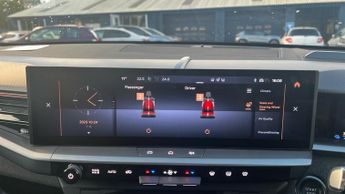 Vauxhall Grandland Electric 73kWh Ultimate SUV 5dr Electric Auto (213 ps)