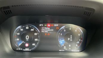 Volvo Xc60 2.0 B5 MHEV R-Design SUV 5dr Petrol Hybrid Auto Euro 6 (s/s) (25