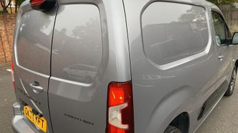 Peugeot Partner 1.5 BlueHDi 1000 Asphalt Standard Panel Van 5dr Diesel EAT8 SWB 