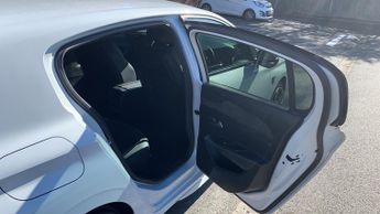 Peugeot 308 54kWh GT Hatchback 5dr Electric Auto (156 ps)