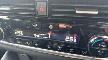 Nissan Qashqai 1.3 DIG-T MHEV Tekna+ SUV 5dr Petrol Hybrid XTRON Euro 6 (s/s) (