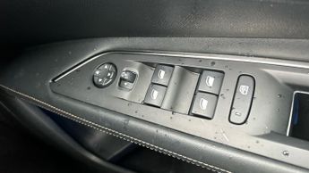 Peugeot 3008 SUV 1.6 13.2kWh GT SUV 5dr Petrol Plug-in Hybrid e-EAT 4WD Euro 6 (s