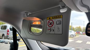 Jeep Renegade 1.5 T4 e-Hybrid MHEV Limited SUV 5dr Petrol Hybrid DCT Euro 6 (s