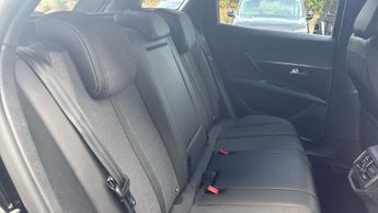 Peugeot 3008 SUV 1.2 PureTech MHEV Allure Premium + SUV 5dr Petrol Hybrid e-DSC E