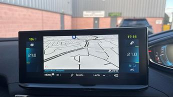 Peugeot 3008 SUV 1.6 13.2kWh Allure Premium + SUV 5dr Petrol Plug-in Hybrid e-EAT