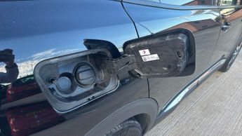 Peugeot 3008 SUV 1.6 13.2kWh Allure Premium + SUV 5dr Petrol Plug-in Hybrid e-EAT