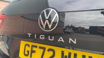 Volkswagen Tiguan 1.5 TSI Life SUV 5dr Petrol DSG Euro 6 (s/s) (150 ps)