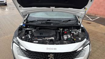 Peugeot 3008 SUV 1.6 12.4kWh Active Premium + SUV 5dr Petrol Plug-in Hybrid e-EAT