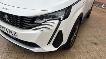 Peugeot 3008 SUV 1.6 12.4kWh Active Premium + SUV 5dr Petrol Plug-in Hybrid e-EAT