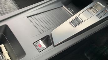 Peugeot 308 Sw 1.2 PureTech Allure Estate 5dr Petrol EAT Euro 6 (s/s) (130 ps)