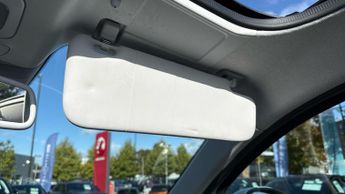 Fiat 500E C 42kWh La Prima Convertible 2dr Electric Auto (118 ps)