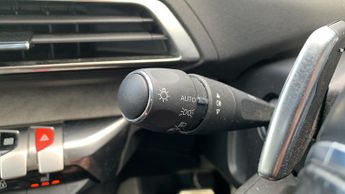 Peugeot 3008 SUV 1.6 13.2kWh GT Premium SUV 5dr Petrol Plug-in Hybrid e-EAT Euro 