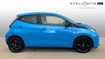Toyota Aygo 1.0 VVT-i x-cite Hatchback 5dr Petrol x-shift Euro 6 (68 ps)