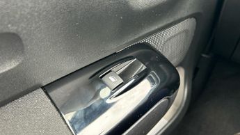Citroen C3 1.2 PureTech Saint James Hatchback 5dr Petrol EAT6 Euro 6 (s/s) 