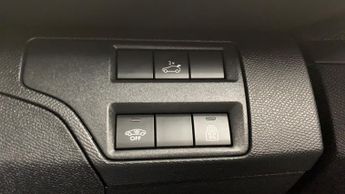 Peugeot 3008 SUV 1.5 BlueHDi GT Line Premium SUV 5dr Diesel EAT Euro 6 (s/s) (130