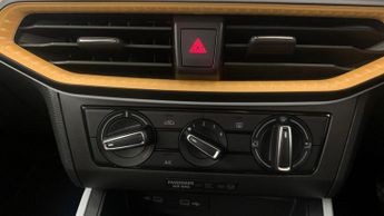 Seat Arona 1.0 TSI SE Technology SUV 5dr Petrol DSG Euro 6 (s/s) (110 ps)