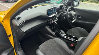 Peugeot 208 50kWh GT Premium Hatchback 5dr Electric Auto (136 ps)