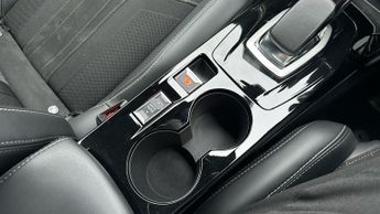 Peugeot 208 50kWh GT Premium Hatchback 5dr Electric Auto (136 ps)