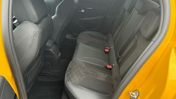 Peugeot 208 50kWh GT Premium Hatchback 5dr Electric Auto (136 ps)