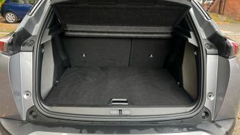Peugeot 2008 50kWh GT SUV 5dr Electric Auto (7kW Charger) (136 ps)