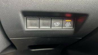 Peugeot 2008 50kWh GT SUV 5dr Electric Auto (7kW Charger) (136 ps)