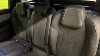 Peugeot 5008 73kWh GT SUV 5dr Electric Auto (210 ps)