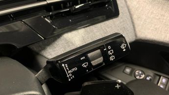 Peugeot 5008 73kWh GT SUV 5dr Electric Auto (210 ps)