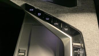 Peugeot 5008 73kWh GT SUV 5dr Electric Auto (210 ps)