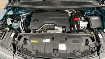 Vauxhall Grandland 1.2 MHEV Ultimate SUV 5dr Petrol Hybrid e-DCT Euro 6 (s/s) (136 