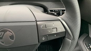 Vauxhall Grandland 1.2 MHEV Ultimate SUV 5dr Petrol Hybrid e-DCT Euro 6 (s/s) (136 