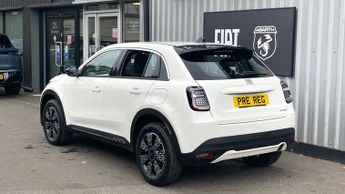 Fiat 600 1.2 MHEV SUV 5dr Petrol Hybrid e-DCT Euro 6 (s/s) (100 ps)