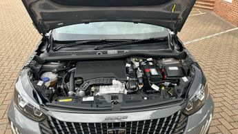 Peugeot 2008 1.2 PureTech Allure SUV 5dr Petrol EAT Euro 6 (s/s) (130 ps)