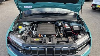 Jeep Avenger 54kWh Summit SUV 5dr Electric Auto (156 ps)