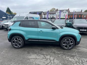 Jeep Avenger 54kWh Summit SUV 5dr Electric Auto (156 ps)