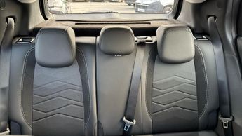 Jeep Avenger 54kWh Summit SUV 5dr Electric Auto (156 ps)