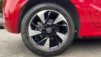 Vauxhall Corsa Electric 50kWh Design Hatchback 5dr Electric Auto (136 ps)