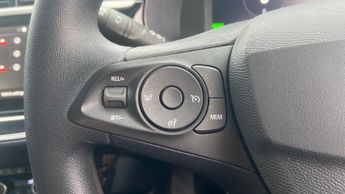 Vauxhall Corsa Electric 50kWh Design Hatchback 5dr Electric Auto (136 ps)