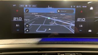 Peugeot 3008 SUV 1.2 HYBRID GT SUV 5dr Petrol Hybrid e-DSC6 Euro 6 (s/s) (136 ps)