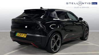 Alfa Romeo Junior 54kWh Elettrica Veloce SUV 5dr Electric Auto (280 ps)