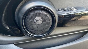 Mini Electric Hatch Cooper SE 32.6kWh Level 3 Hatchback 3dr Electric Auto (184 ps)