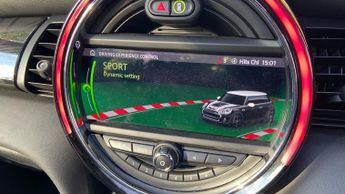 Mini Electric Hatch Cooper SE 32.6kWh Level 3 Hatchback 3dr Electric Auto (184 ps)