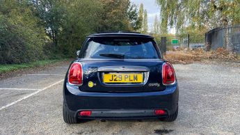 Mini Electric Hatch Cooper SE 32.6kWh Level 3 Hatchback 3dr Electric Auto (184 ps)