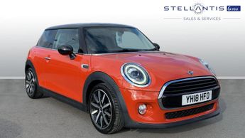 Mini Hatch 1.5 Cooper Hatchback 3dr Petrol Steptronic Euro 6 (s/s) (136 ps)