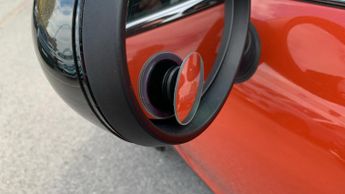Mini Hatch 1.5 Cooper Hatchback 3dr Petrol Steptronic Euro 6 (s/s) (136 ps)